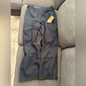 Brand New adidas Ski Pants - MENS XL navy blue